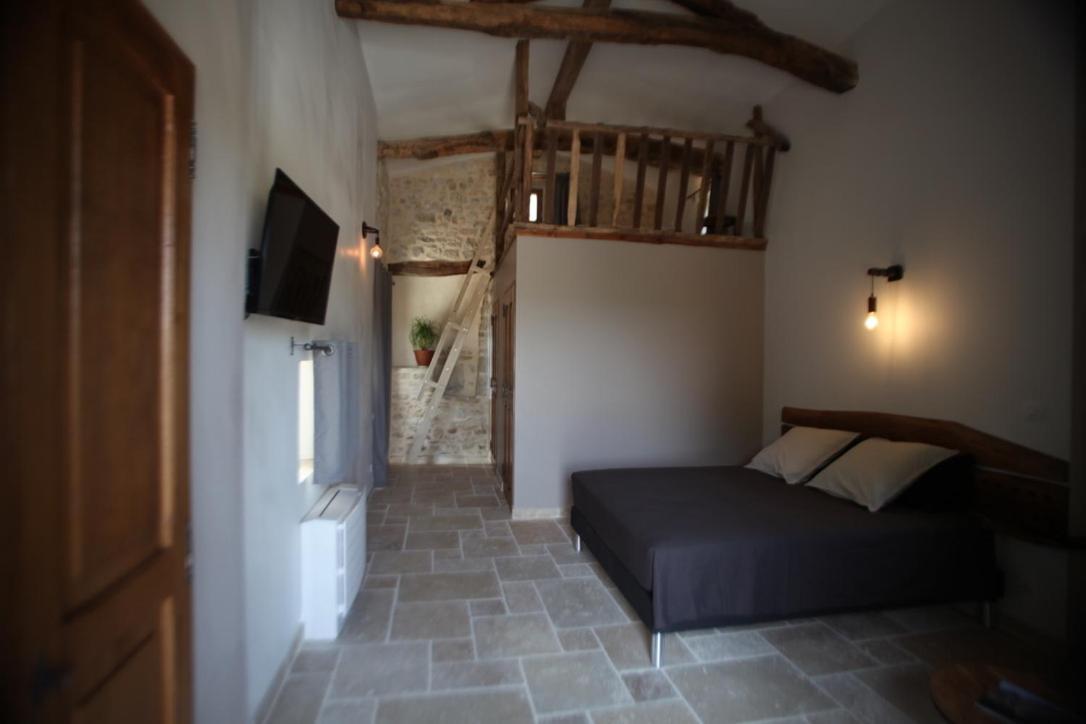 Le Mas De La Coste Saint-Sauveur-de-Cruzieres Ngoại thất bức ảnh